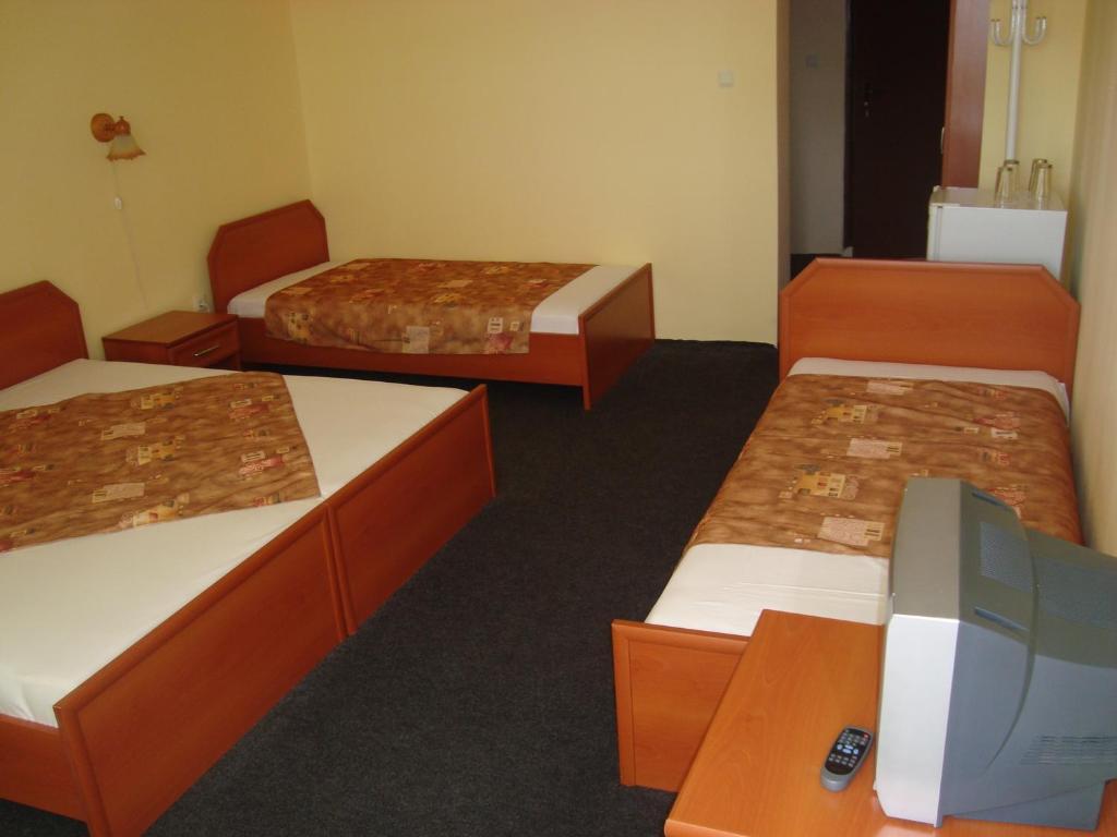 Familia Fantastiko Hotel Китен Екстериор снимка